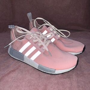 Adidas NMD R1 Vapour Pink Light Onix Womens size 8.5